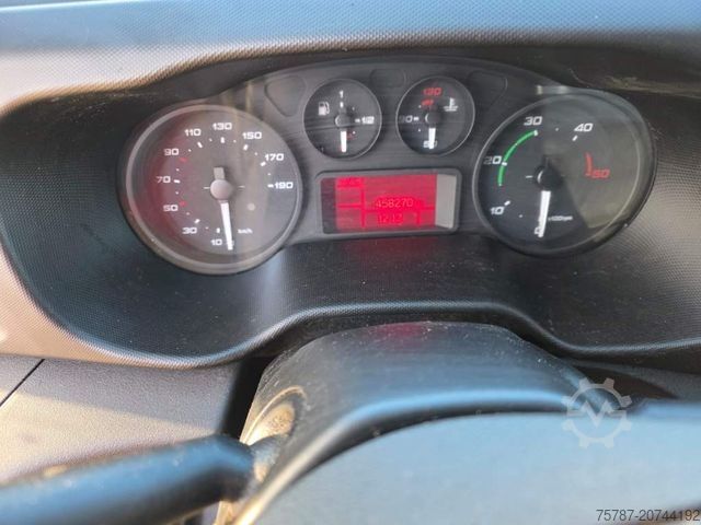 Dėžinis furgonas IVECO 35S15/ 35-150 Koffer, Klima, manuelle Schaltung