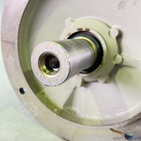 Moottori SIEMENS 1LG4 207-4AA61