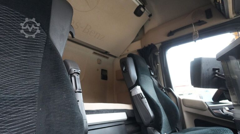 Autotransporter Mercedes-Benz ACTROS 1942 CAR TRANSPORTER COMBI WITH TIJHOF T...