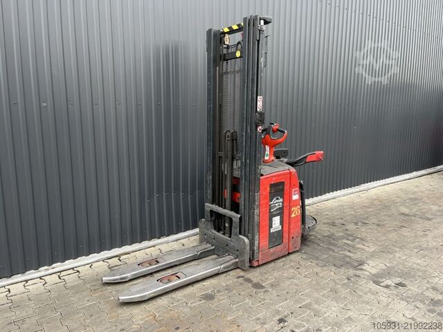 Stand-on gaffeltruck Linde L14AP