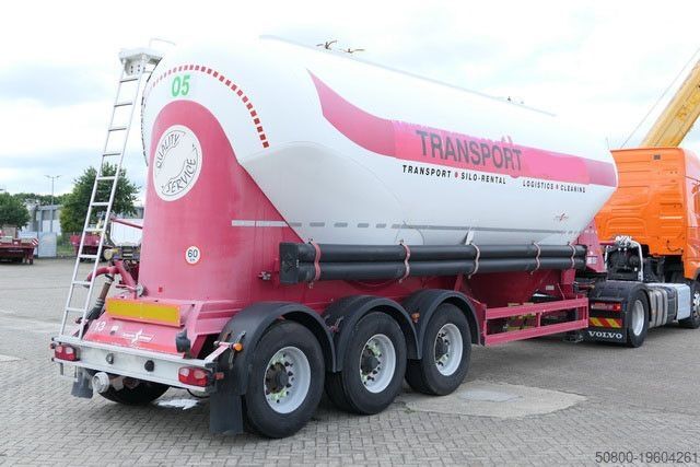 Silo sættevogn SPITZER SF 2739 / 2P, 39m³, Gelenkt, 2 Kammern, BPW, ZSA