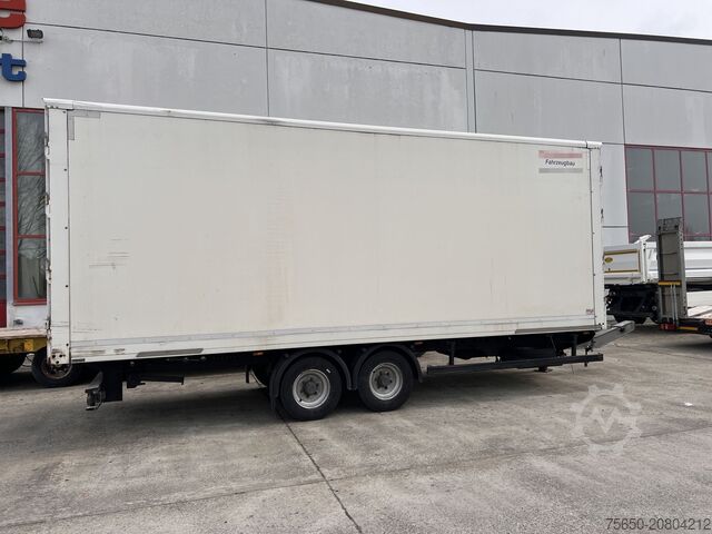 Box trailer Möslein TKO 105 D Schwebheim  Tandemkoffer Durchladbar