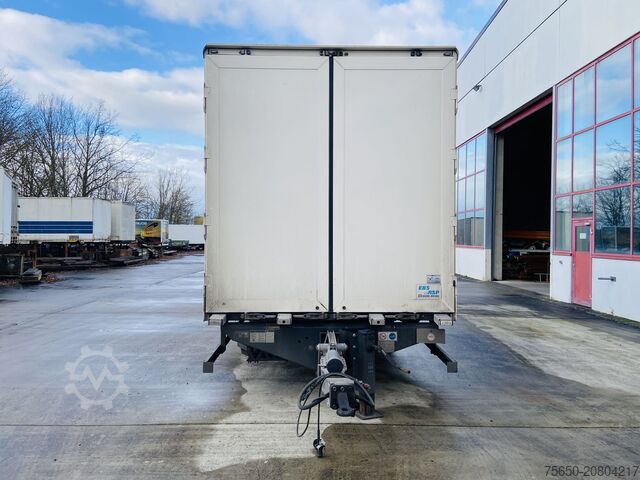 Каросерийно ремарке Möslein TKO 105 D 7m weiß Tandem- Koffer, Durchladbar, Neuwertig