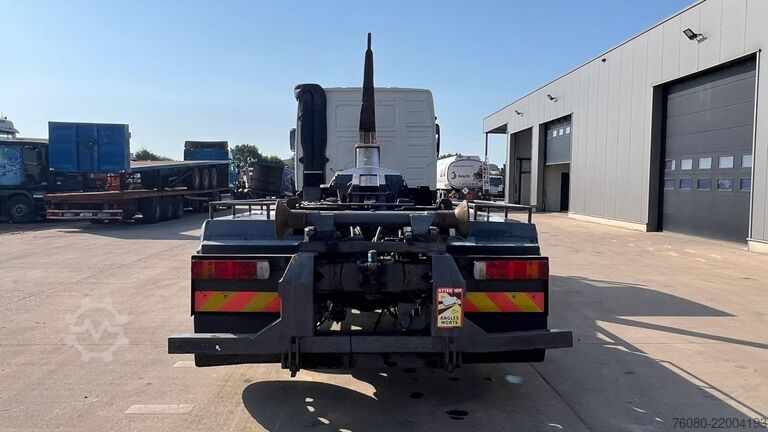 System för krokarm Volvo FH 12.420 (RESORTE DE ACERO / BELGIAN TRUCK / C...