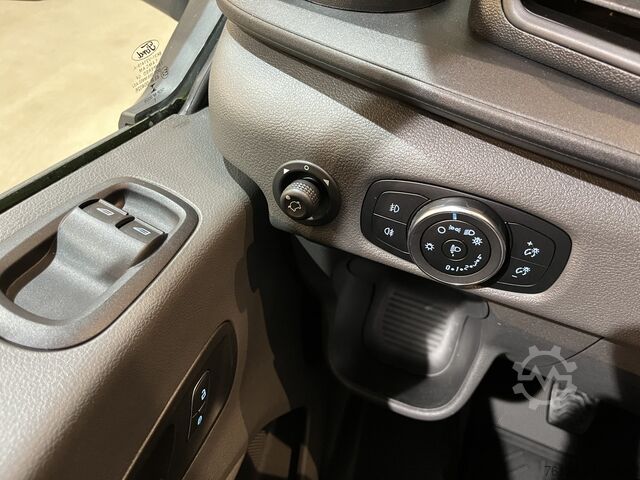 Truk platform dengan derek Ford Transit 350 2.0 TDCI L2H1 Trend MHEV 130 PK Ope...