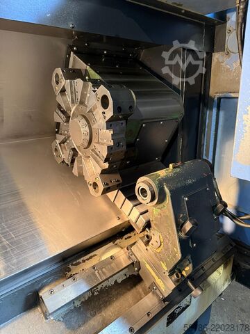 مخرطة CNC Doosan Lynx 220LB