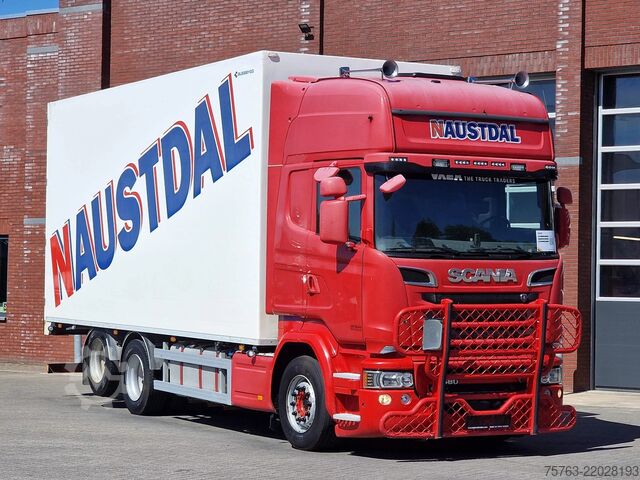 Resväska Scania R580 V8 Topline 6x2 - Box with sidedoors - Reta...