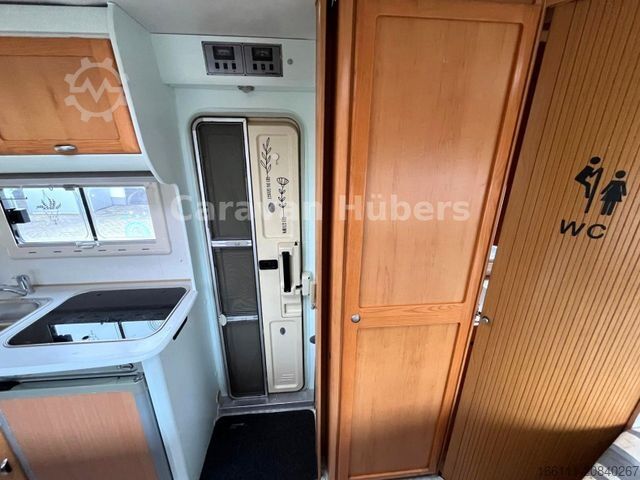 Integriertes Wohnmobil HYMER/ERIBA BC 574 - Fest/Hubbett - Solar - Klima - AHK -