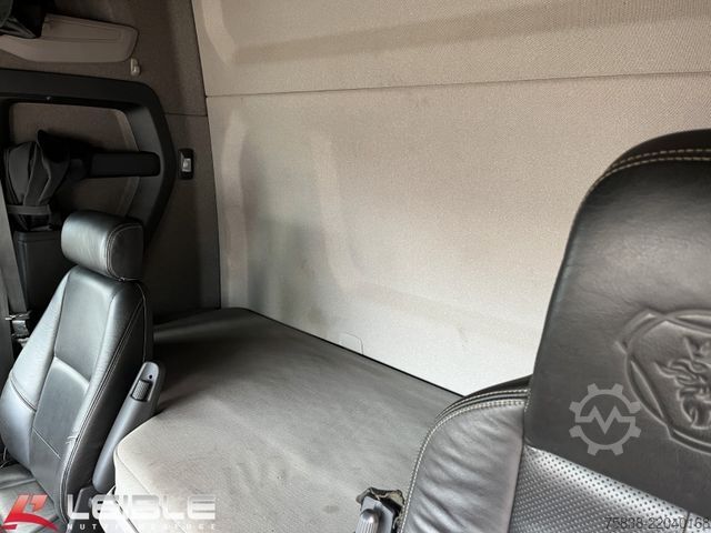 Tractor estándar SCANIA S 650 *Hydro*Standklima*Leder*VollLuft*