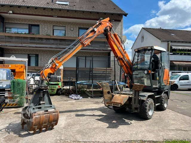 Jentolak beroda AHLMANN HANSA 531 H 4x4