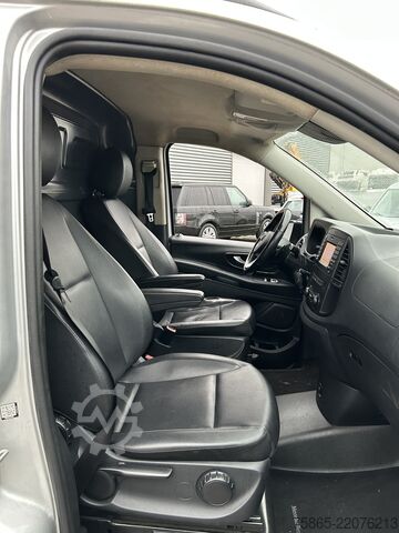 Xe van thùng kín Mercedes-Benz Vito 114 CDI Lang / Leder / Navi / Camera