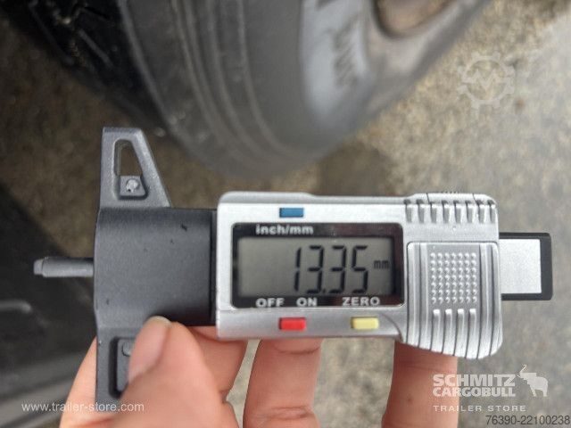 Otvorena poluprikolica sa ceradom Schmitz Cargobull Semitrailer Curtainsider Mega
