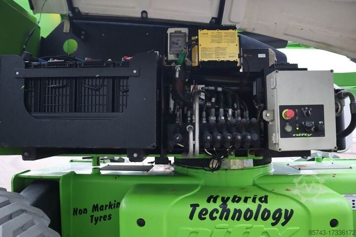 Plataforma de trabajo telescópica articulada Niftylift HR28 HYBRIDE Valid inspection, *Guarantee! Hybrid,