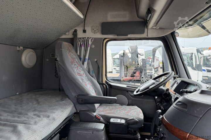 Вантажівка з відкритою платформою Volvo FH12-460 6x2 Brücke / Swiss-Vehicle