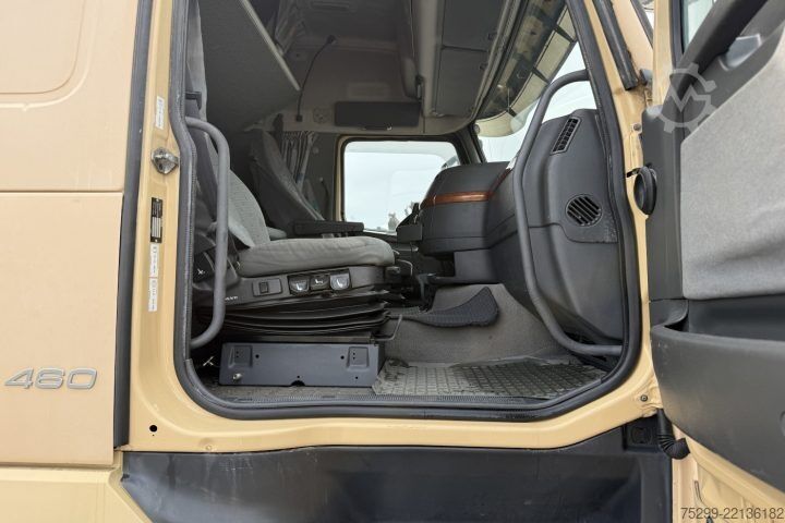 Вантажівка з відкритою платформою Volvo FH12-460 6x2 Brücke / Swiss-Vehicle