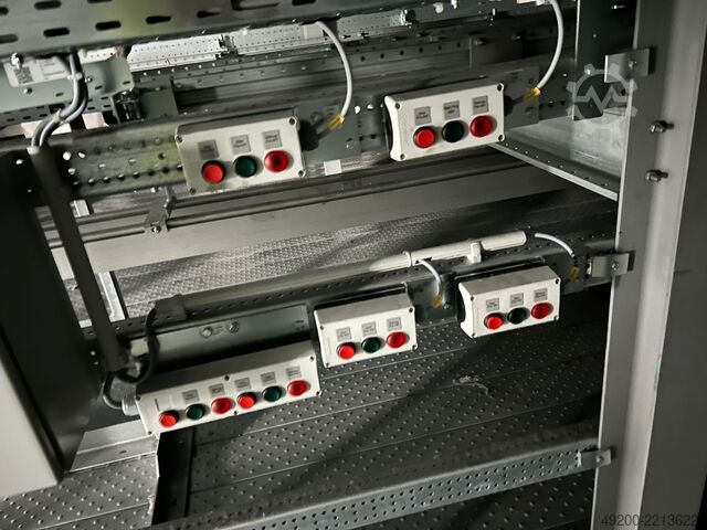 Overhead conveyor system with carriers Dürkopp Transportanlage