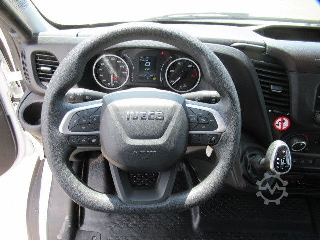 Sandučar IVECO 70C18HA8/P Hi-Matic / Klima / Tempomat