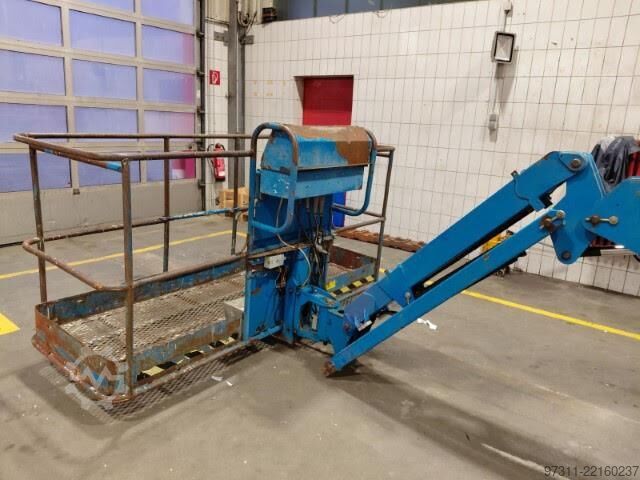 Teleskopiskā platforma Genie S-45