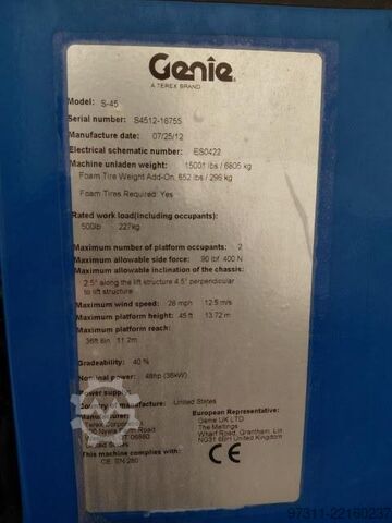 Teleskopiskā platforma Genie S-45