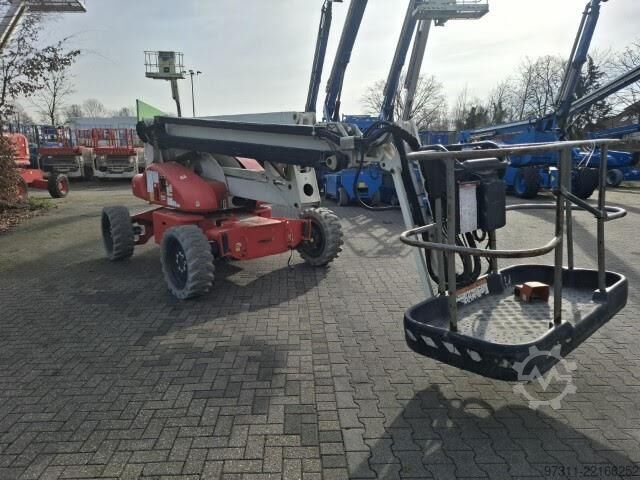 Plataforma de trabalho telescópica articulada Niftylift HR21 HYBRID 4X4