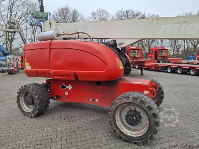 Teleskopska platforma JLG 860SJ