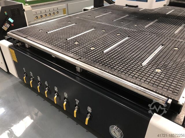 Centre d'usinage CNC WINTER ROUTERMAX ATC 2130 ECO