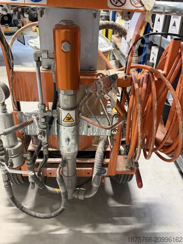 Máy kẻ vạch đường CMC AR30PROP-AVH