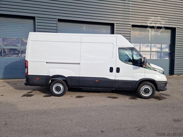 βαν Iveco Daily