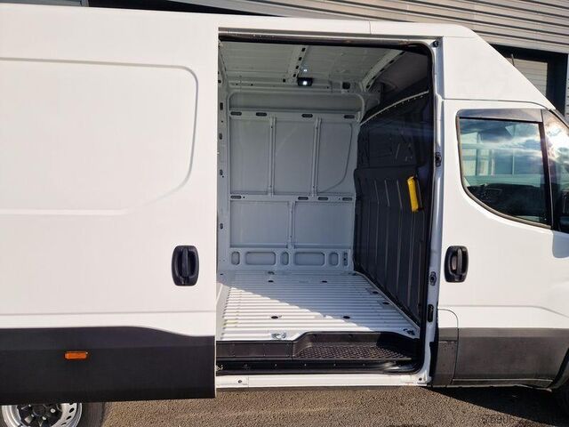 βαν Iveco Daily
