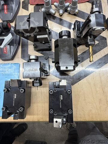 CNC 车铣加工中心 HYUNDAI WIA SE 2200 LSYA
