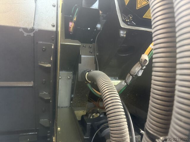 CNC 车铣加工中心 HYUNDAI WIA SE 2200 LSYA