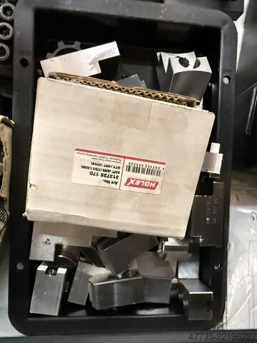 CNC 车铣加工中心 HYUNDAI WIA SE 2200 LSYA