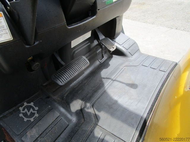 Dieselstapler Yale 2,5 Ton. mit Seitenschieber + Triplex-Freihub 5m