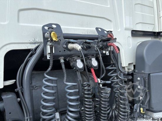 Volume tractor unit VOLVO FH 460,  E6, I-SHIFT, VEB+, MEGA