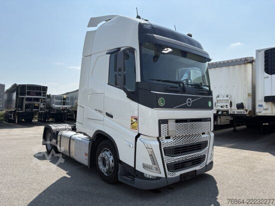 Volume tractor unit VOLVO FH 460,  EURO 6, VEB+, MEGA