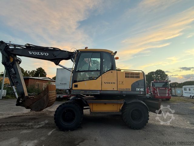 Riteņu ekskavators VOLVO EW 140 C Baujahr 2009