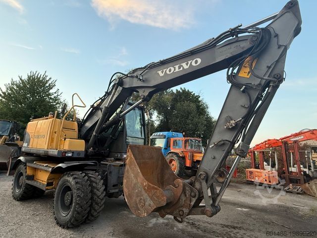 Riteņu ekskavators VOLVO EW 140 C Baujahr 2009