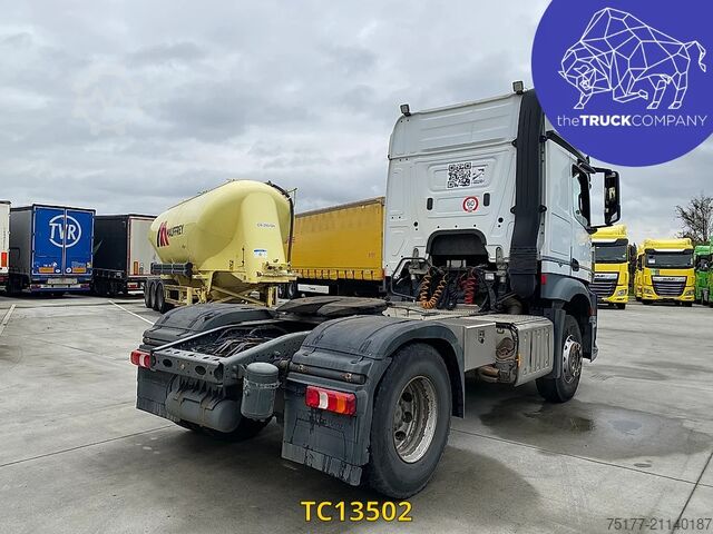 Padrão-SZM Mercedes-Benz Arocs 1943