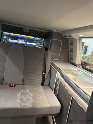 Kamper Volkswagen California Coast 2022 | Cambio automatico | Tetto a soffietto