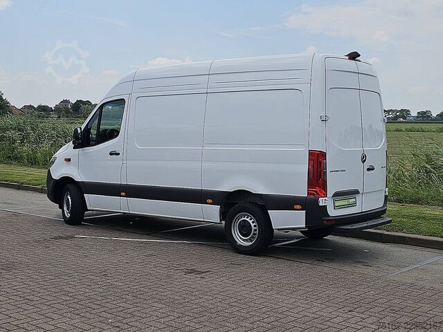  MERCEDES-BENZ SPRINTER 317 L2H2 LED RWD Mbux10