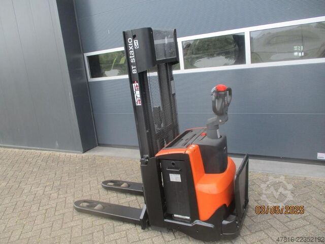  TOYOTA SWE120