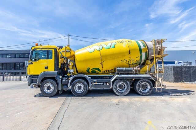 Blender MAN TGS 41.360 BB - LIEBHERR 10m3