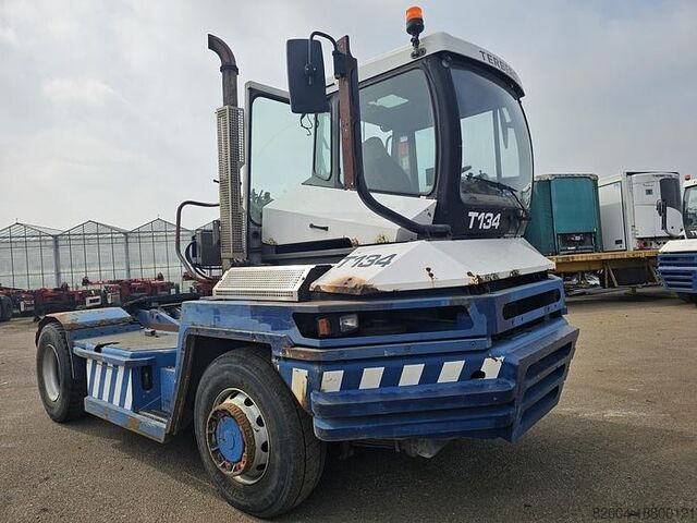Terminal tractor TERBERG RT 282\ 4X4 | TURNABLE SEAT.| financiering moge...