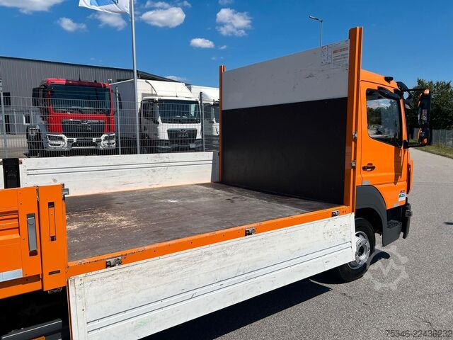 Sonderausbau-Transporter MERCEDES-BENZ Atego 821 L Pritsche6,10m/3 Sitze/Nur 70 tkm/Top