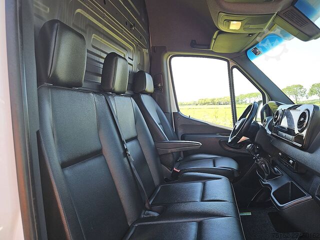  MERCEDES-BENZ SPRINTER 311 L2H2 MBUX10  RWD
