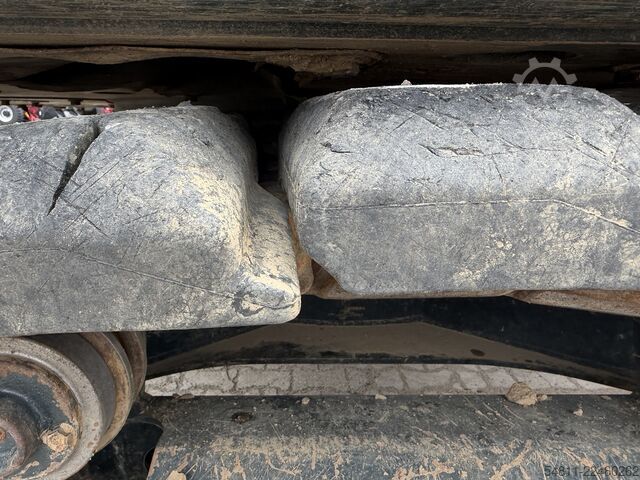 Pelle sur chenilles Hyundai HX 145 ALCR
