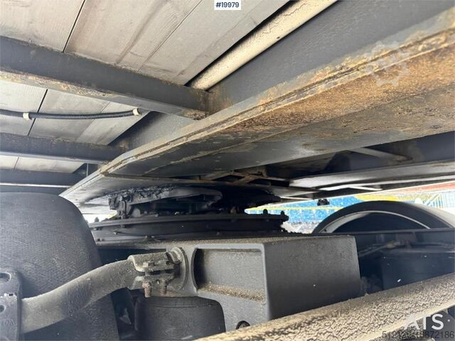 куфар Ekeri box trailer w/ Side opening on both sides.