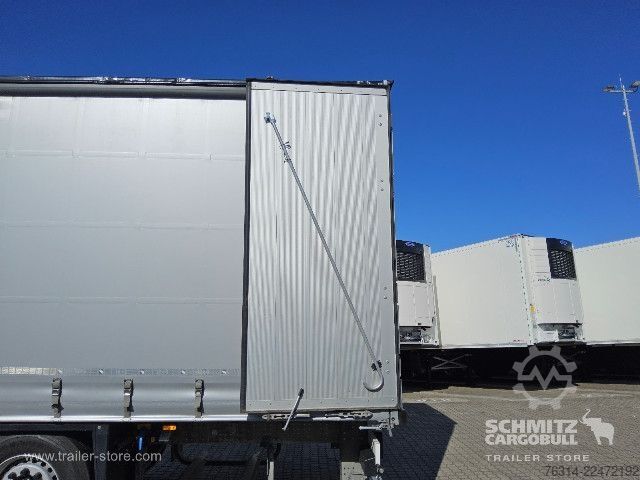Open semitrailer with tarp Schmitz Cargobull Curtainsider Standard Getränke