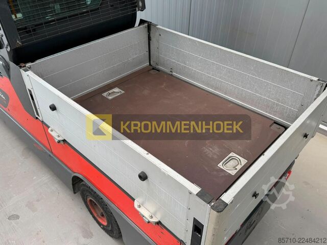 Traktor Linde W08