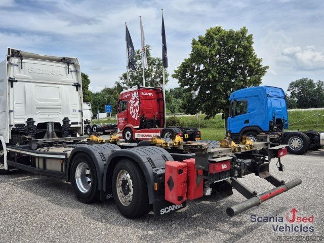 Kamion sa zamjenjivom nadogradnjom Scania R 450 B6x2*4NB Lenkachse Multi BDF !!
